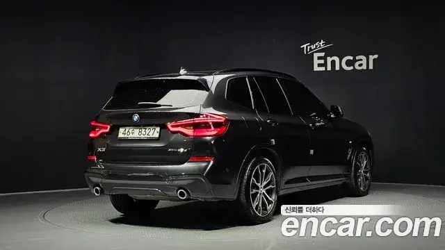 BMW X3 2018 — Фото 2/20