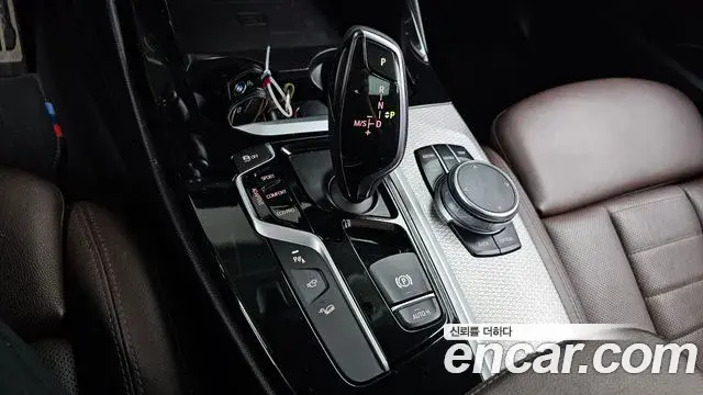 BMW X3 2018 — Фото 9/20
