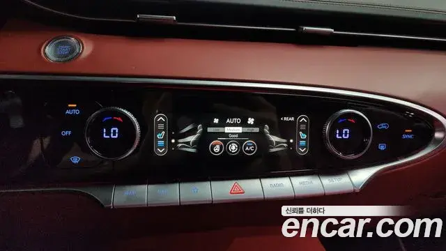 Genesis GV70 2022 — ფოტო 3/36