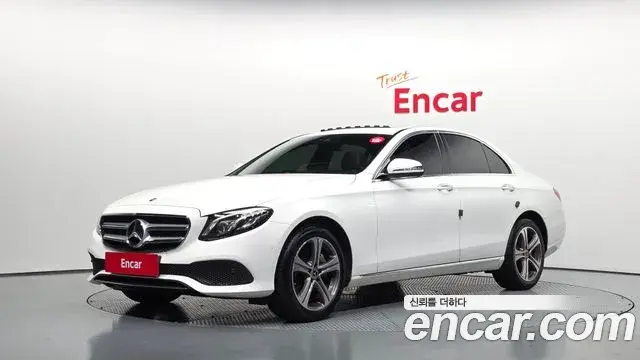Mercedes-Benz E-Class 2018 — ფოტო 4/20