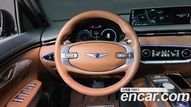 Genesis GV70 2023 — Photo 34/35