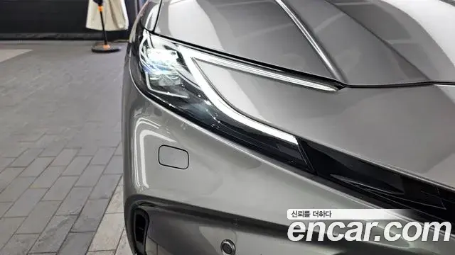 Toyota Camry 2025 — Şəkil 23/33