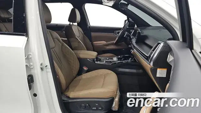 Kia Sorento 2024 — Photo 25/36