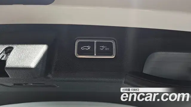 Kia Sorento 2024 — Photo 3/36