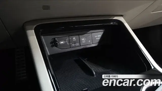 Kia K5 2024 — Şəkil 29/43