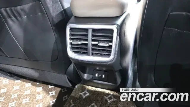 Kia K5 2024 — Şəkil 36/43