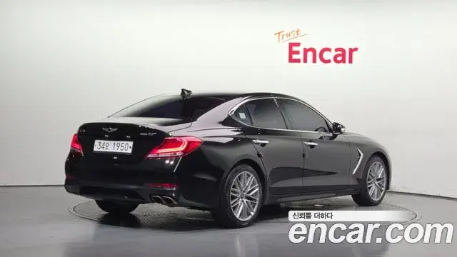Genesis G70 2019 — Şəkil 8/33