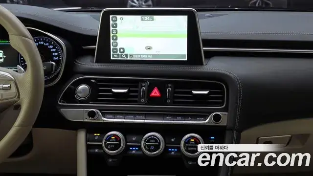 Genesis G70 2019 — Şəkil 30/33