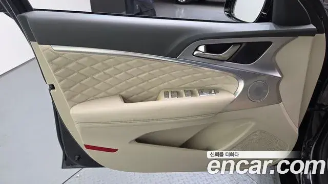 Genesis G70 2019 — Şəkil 17/33