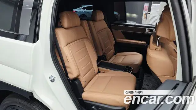 Hyundai Santa Fe 2025 — Фото 11/20