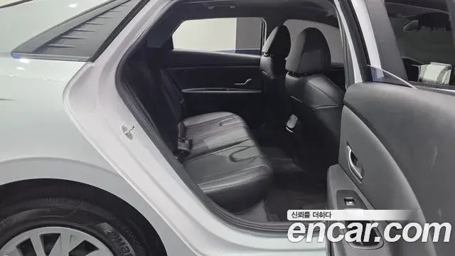 Hyundai Avante 2021 — Фото 11/20