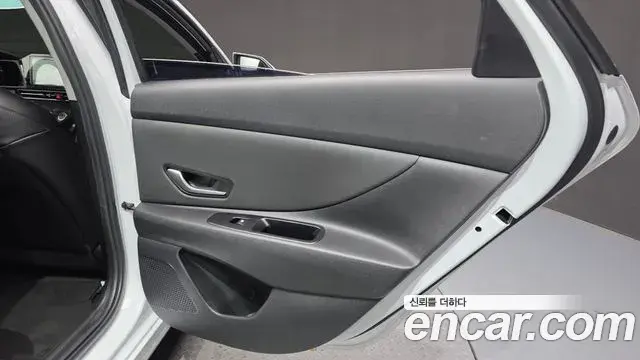 Hyundai The New Avante Hybrid 2021 — Şəkil 31/31