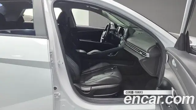 Hyundai The New Avante Hybrid 2021 — Şəkil 5/31