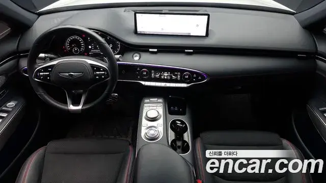 Genesis GV70 2021 — Photo 25/31