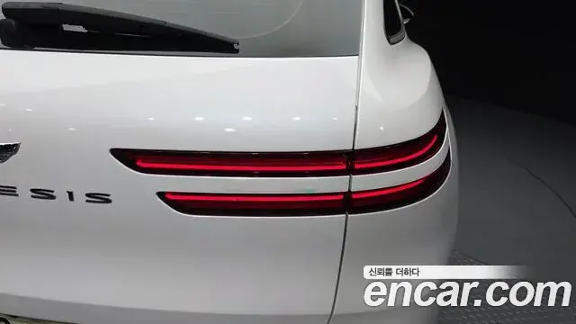 Genesis GV70 2021 — Photo 9/31
