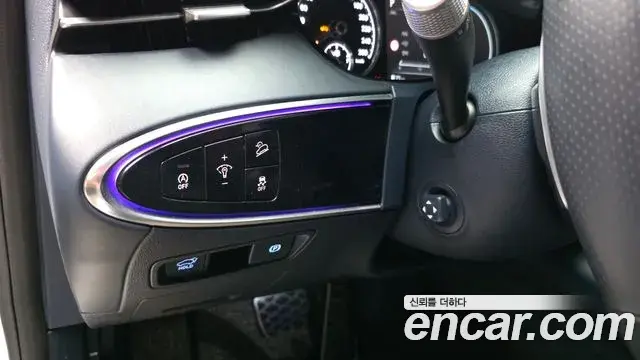 Genesis GV70 2021 — Photo 10/31