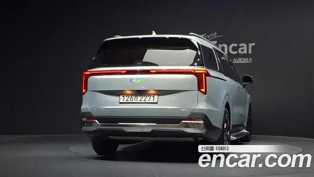 Kia Carnival 2024 — Фото 4/20