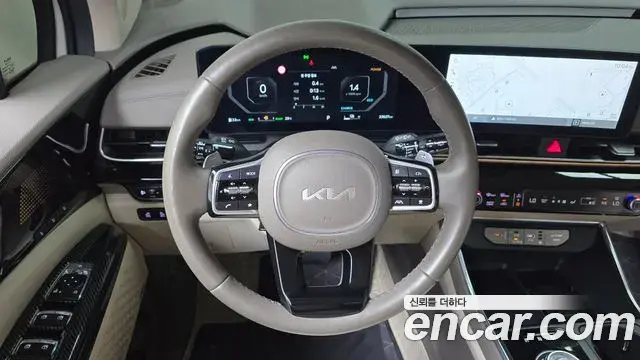 Kia Carnival 2024 — Фото 13/20