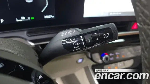 Kia Carnival 2024 — Photo 8/39
