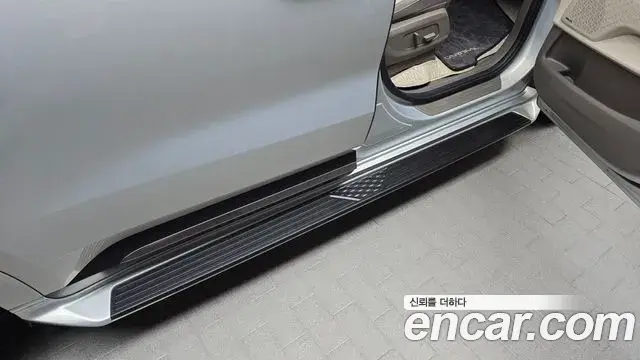 Kia Carnival 2024 — Photo 13/39