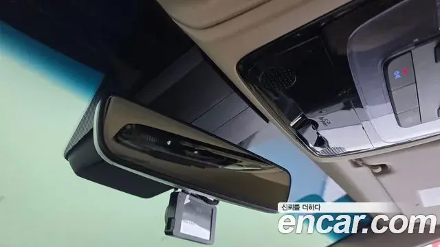Hyundai Staria 2023 — Photo 30/30
