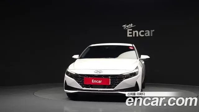 Hyundai Avante 2023 — Фото 3/20