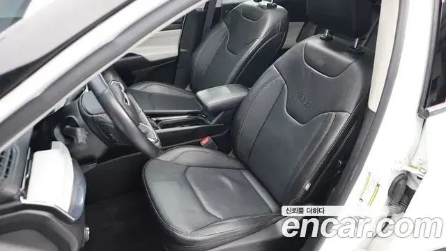 Jeep Compass 2022 — Photo 11/20
