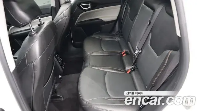 Jeep Compass 2022 — Photo 2/20