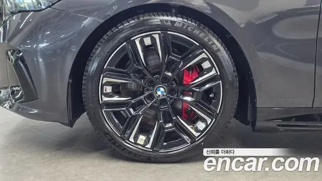BMW i5 2025 — ფოტო 10/20