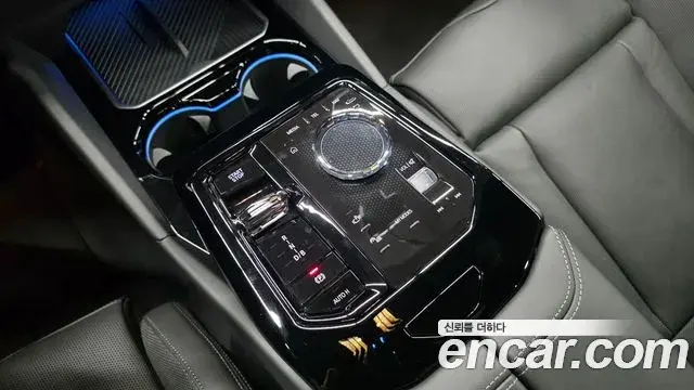 BMW i5 2025 — ფოტო 13/20