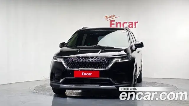Kia Carnival 2022 — Şəkil 7/30
