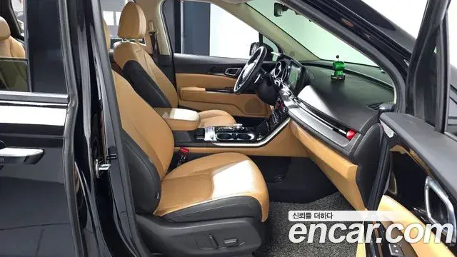 Kia Carnival 2022 — Şəkil 19/30