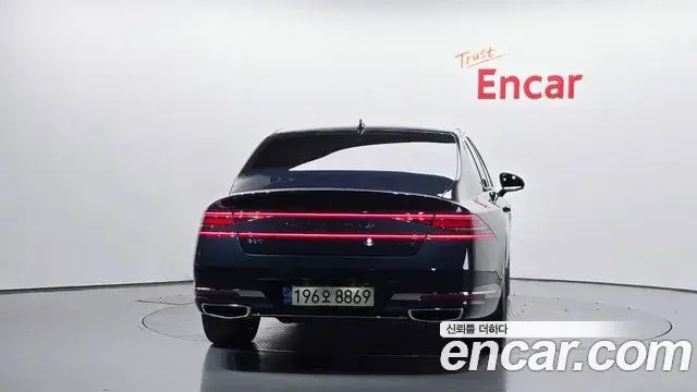 Genesis G90 2022 — ფოტო 4/20