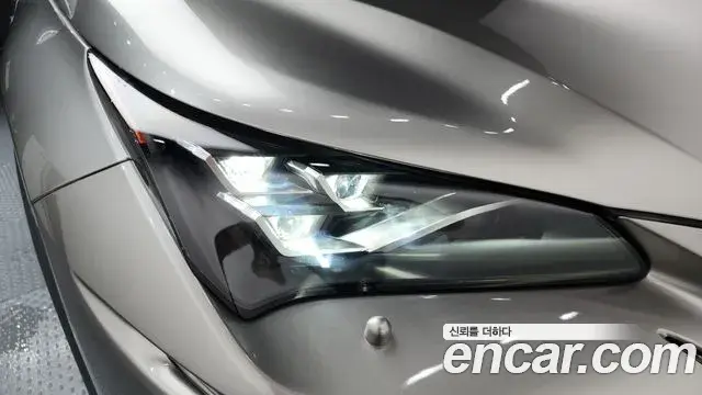 Lexus NX300h 2019 — Photo 12/37