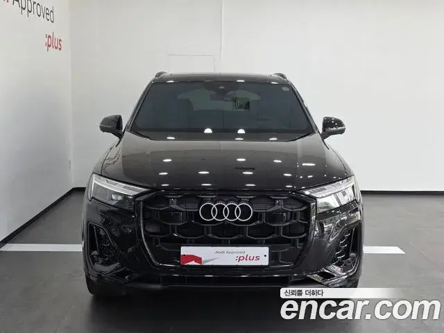 Audi Q7 2025 — ფოტო 8/20