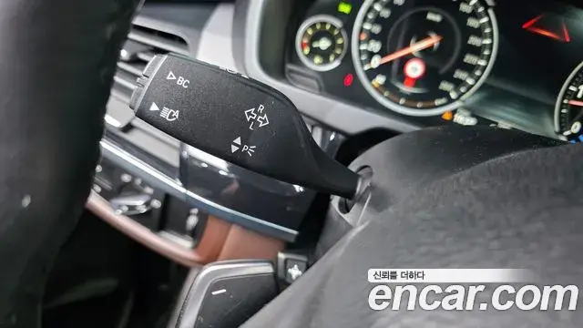 BMW X5 2018 — Şəkil 11/33