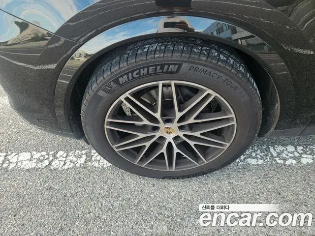 Porsche Cayenne 2024 — Photo 17/20
