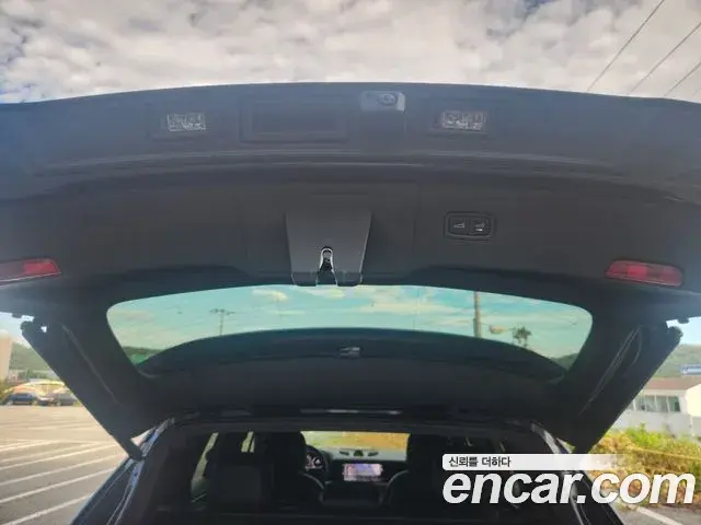 Porsche Cayenne 2024 — Photo 13/20