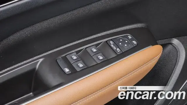 Renault Samsung QM6 2024 — Фото 17/20