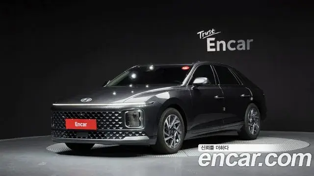 Hyundai Grandeur Hybrid 2023 — ფოტო 19/20