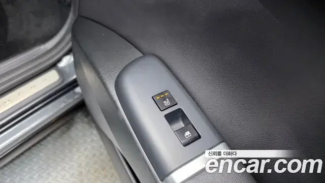 Hyundai Grandeur Hybrid 2023 — ფოტო 4/20
