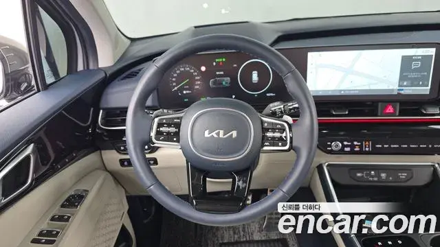 Kia Carnival 2024 — Şəkil 20/33