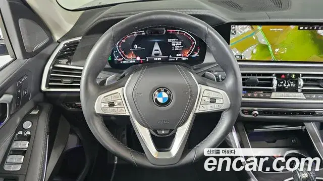 BMW X7 2022 — Фото 13/20