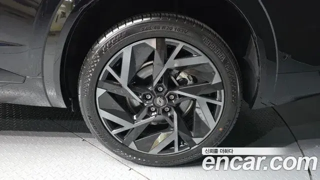 Renault Samsung Grand Koleos 2025 — Photo 24/32