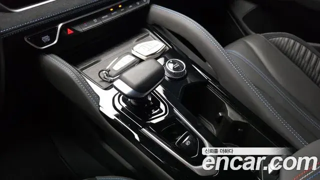 Renault Samsung Grand Koleos 2025 — Photo 6/32