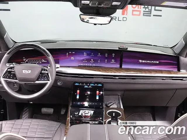 Cadillac Escalade 2025 — Фото 12/20