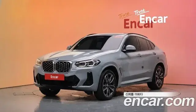 BMW X4 2024 — Фото 1/20
