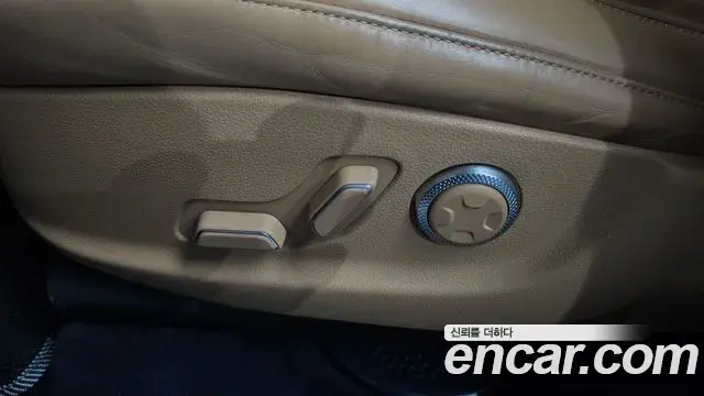 Genesis GV80 2020 — Photo 9/40