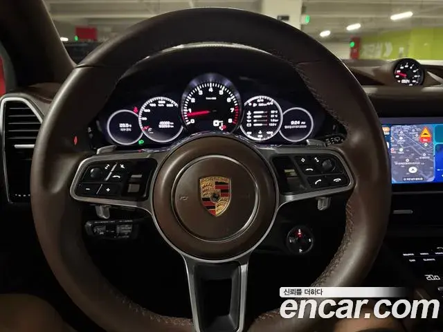 Porsche Cayenne 2020 — Şəkil 16/20