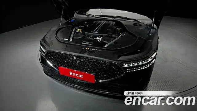 Genesis G90 2023 — ფოტო 30/32